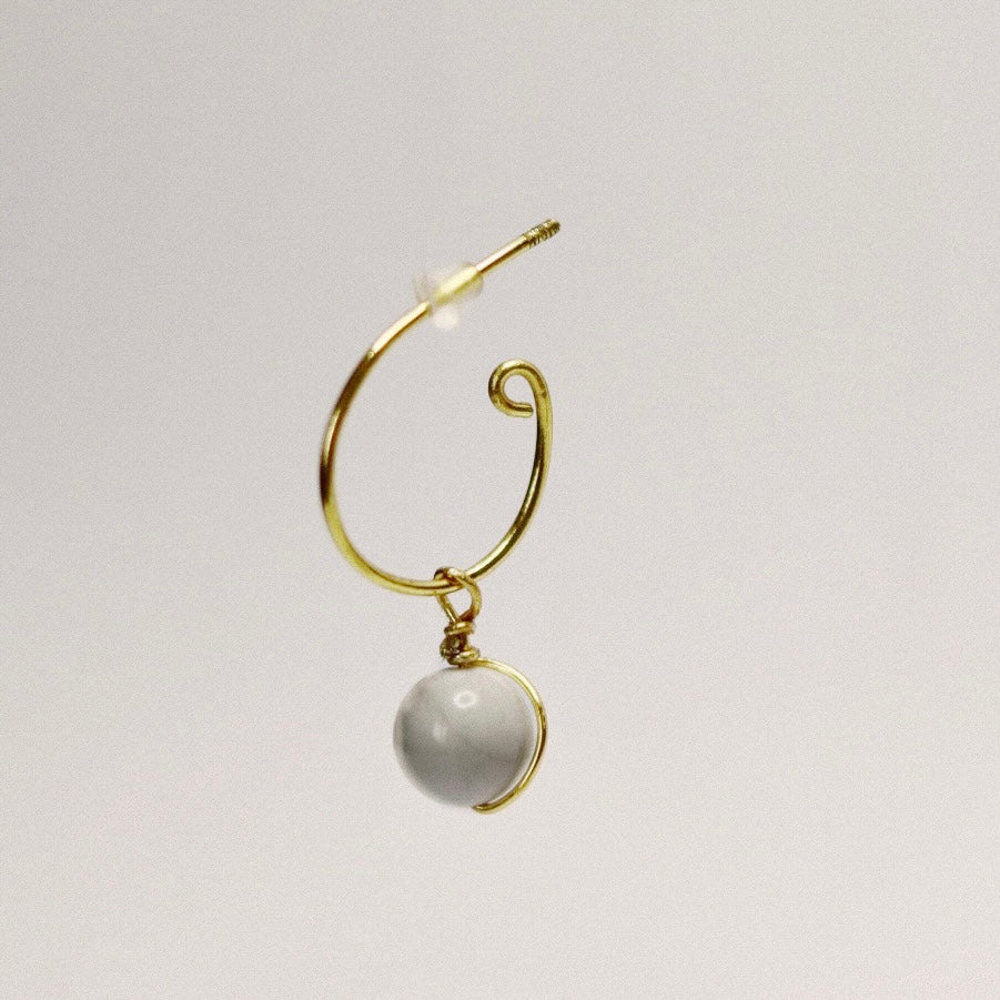 Small Perla hoop earrings